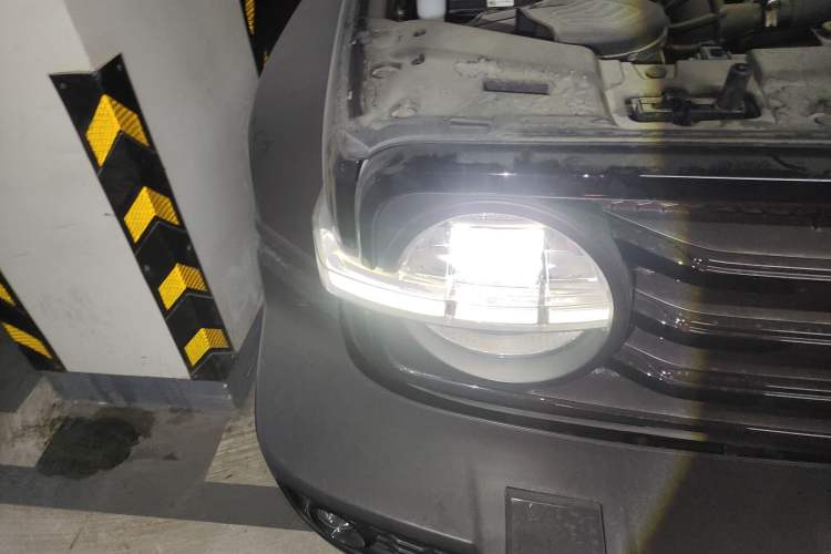 Used Tank 300 2024 2.0T Conqueror Right Front Headlight