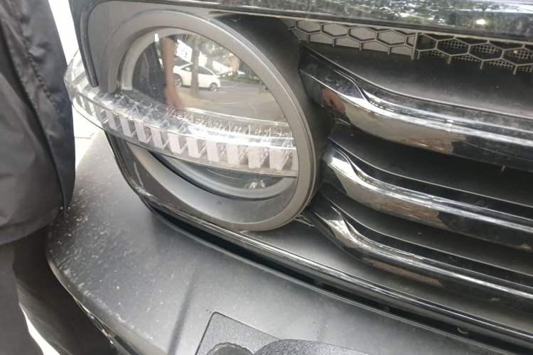 Used Tank 300 2024 2.0T Challenger Right Front Headlight