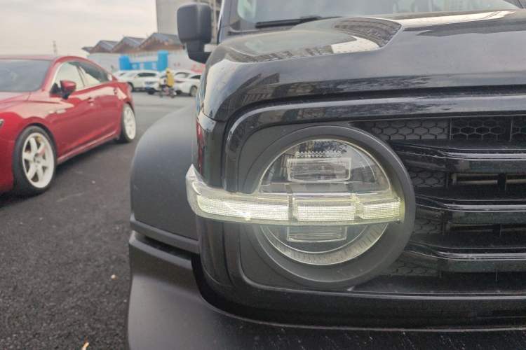 Used Tank 300 2024 2.0T Conqueror Right Front Headlight
