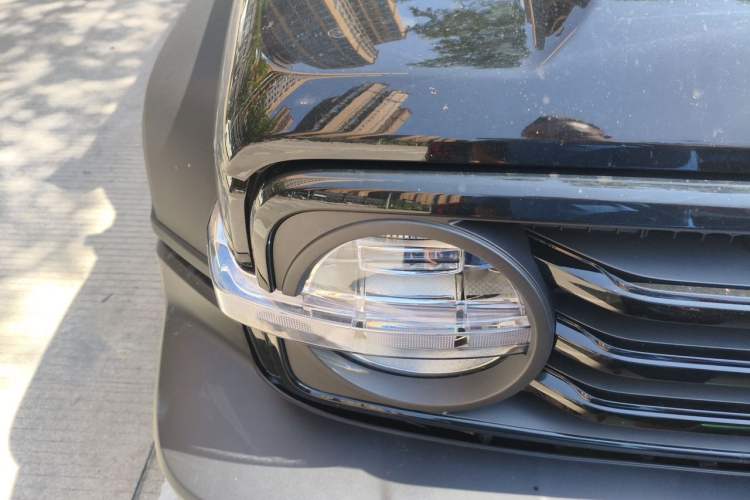 Used Tank 300 2024 2.0T Challenger Right Front Headlight