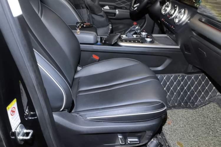 Used Tank 300 2024 2.0T Conqueror Right Front Seat