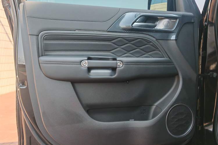 Used Tank 300 2024 2.0T Conqueror Right Front Seat
