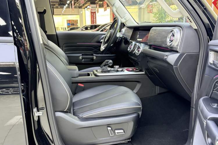 Used Tank 300 2024 2.0T Conqueror Right Front Seat