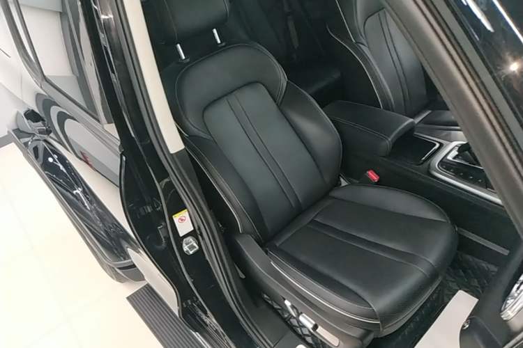 Used Tank 300 2024 2.0T Crosser Right Front Seat