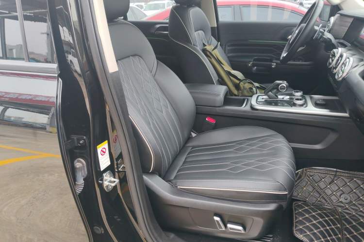 Used Tank 300 2024 2.0T Challenger Right Front Seat