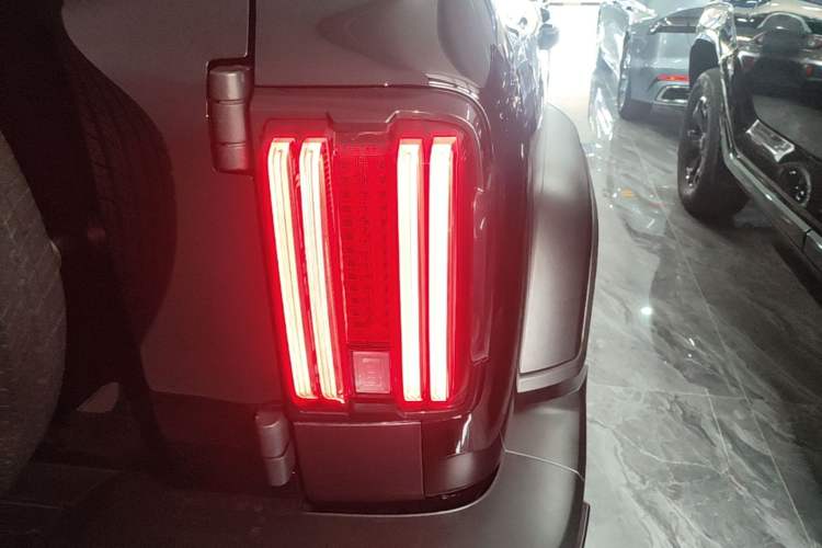 Used Tank 300 2024 2.0T Conqueror Right Rear Taillight