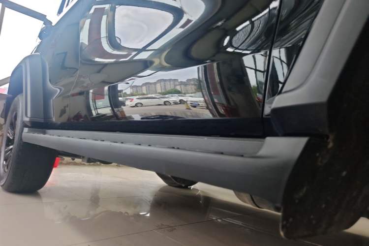 Used Tank 300 2024 2.0T Conqueror Right Side Sill