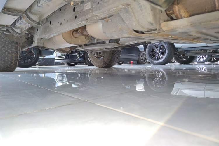 Used Tank 300 2024 2.0T Conqueror Right Side Sill
