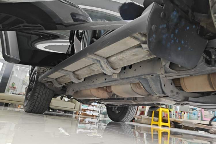 Used Tank 300 2024 2.0T Conqueror Right Side Sill