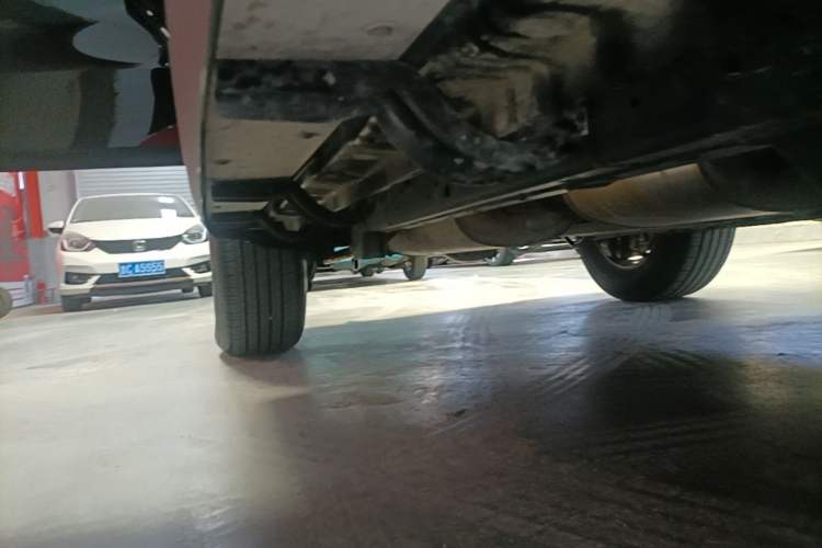 Used Tank 300 2024 2.0T Conqueror Right Side Sill