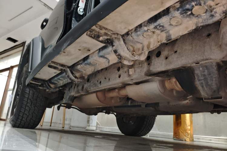 Used Tank 300 2024 2.0T Conqueror Right Side Sill