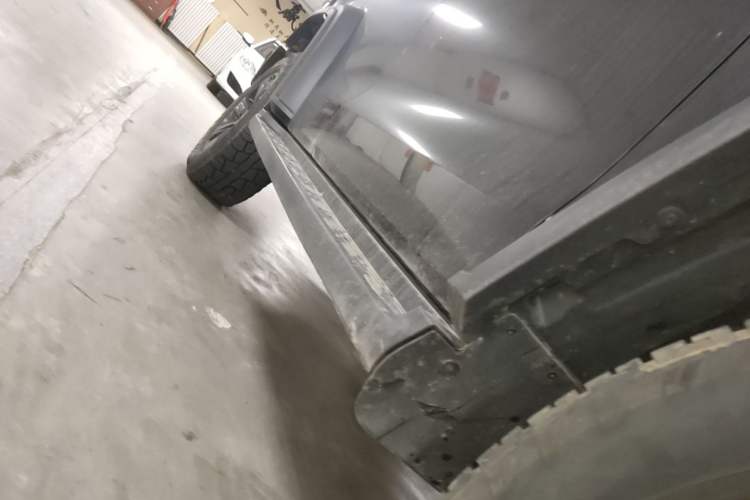 Used Tank 300 2024 2.0T Conqueror Right Side Sill
