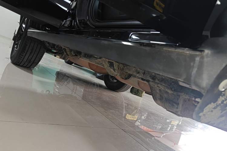 Used Tank 300 2024 2.0T Conqueror Right Side Sill
