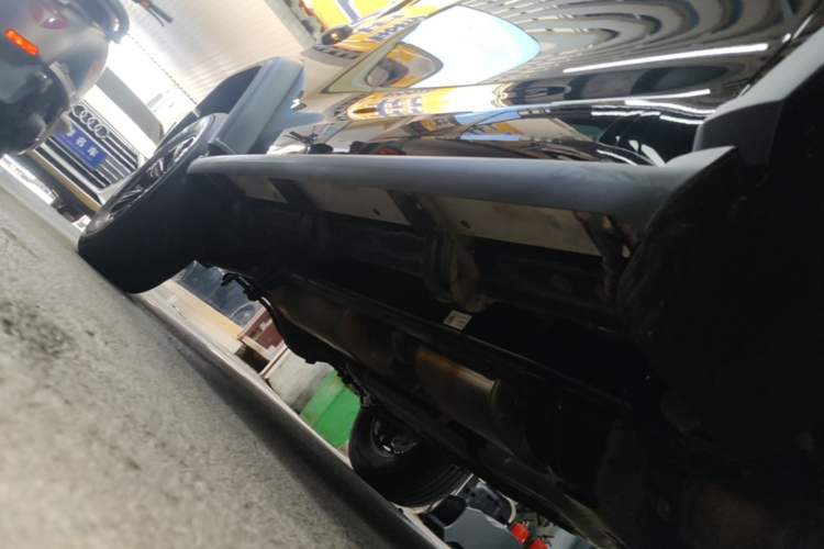 Used Tank 300 2024 2.0T Conqueror Right Side Sill