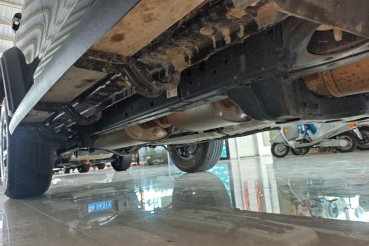 Used Tank 300 2024 2.0T Challenger Right Side Sill