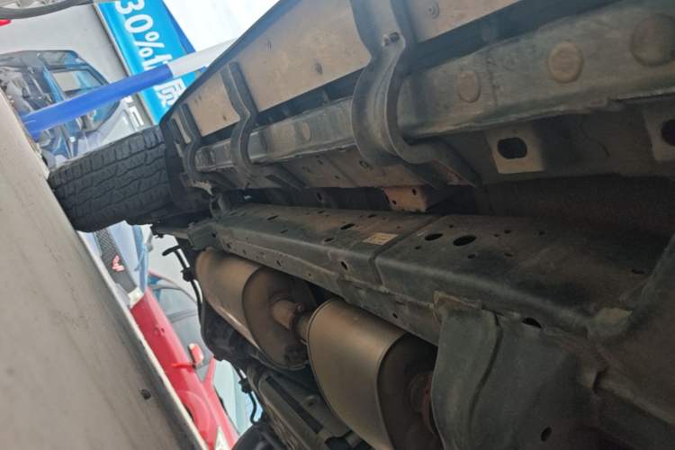 Used Tank 300 2024 2.0T Challenger Right Side Sill