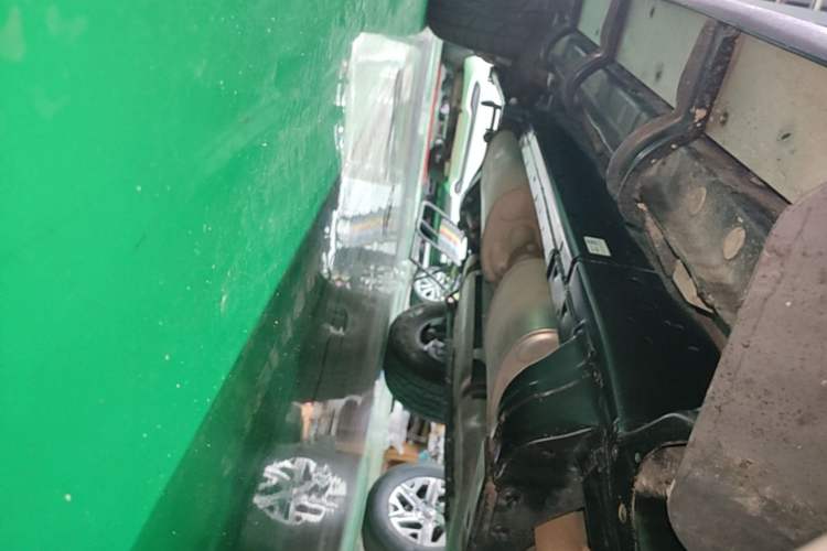 Used Tank 300 2024 2.0T Conqueror Right Side Sill