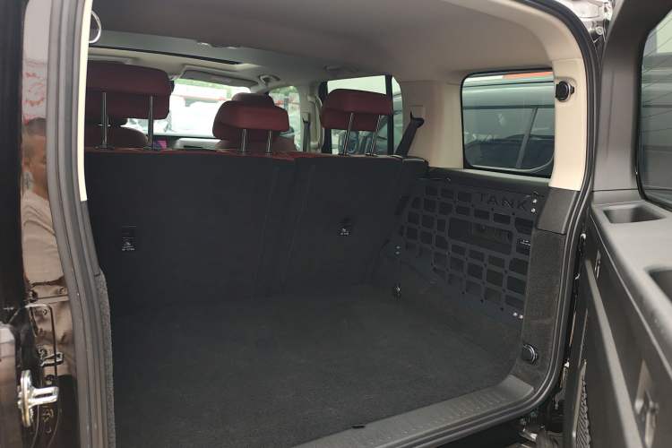 Used Tank 300 2024 2.0T Conqueror Trunk