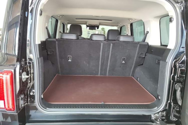 Used Tank 300 2024 2.0T Conqueror Trunk