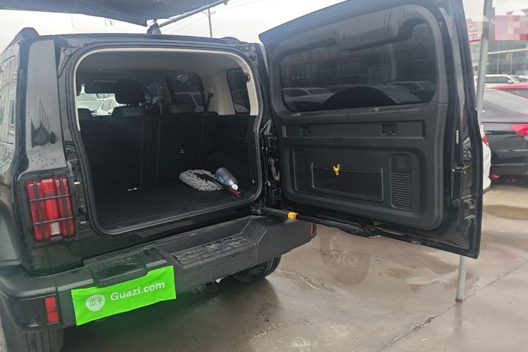Used Tank 300 2024 2.0T Conqueror Trunk