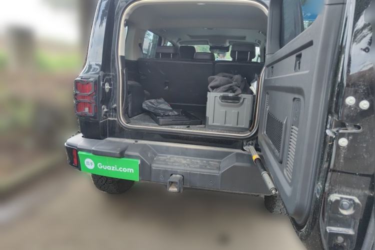 Used Tank 300 2024 2.0T Conqueror Trunk