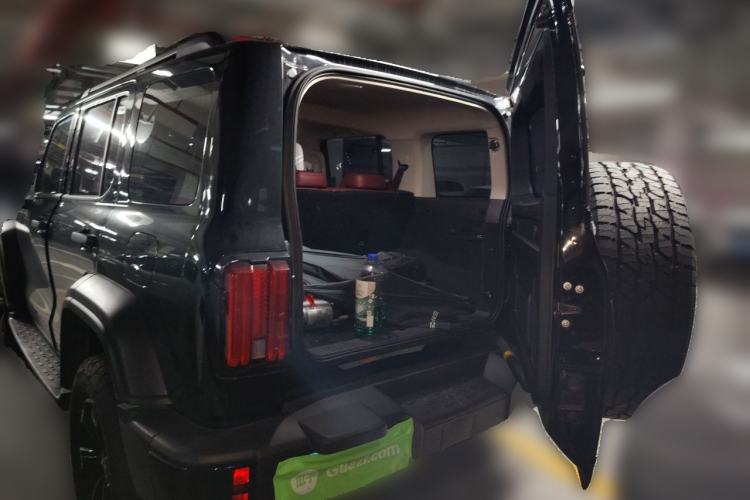 Used Tank 300 2024 2.0T Conqueror Trunk