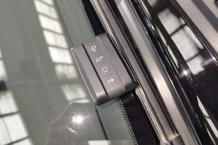 Used Tank 300 2024 2.0T Conqueror Vehicle Key