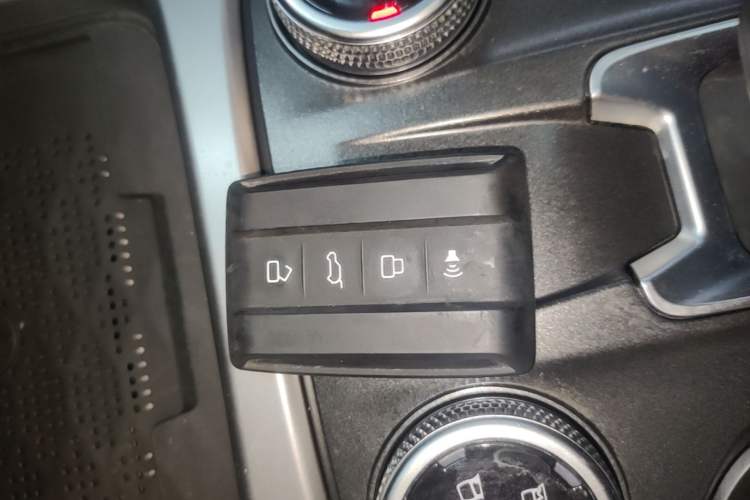 Used Tank 300 2024 2.0T Conqueror Vehicle Key