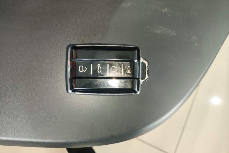 Used Tank 300 2024 2.0T Challenger Vehicle Key