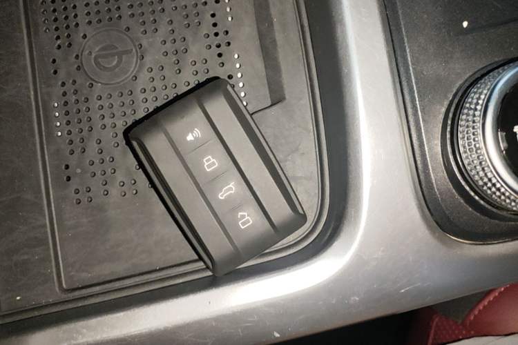 Used Tank 300 2024 2.0T Conqueror Vehicle Key