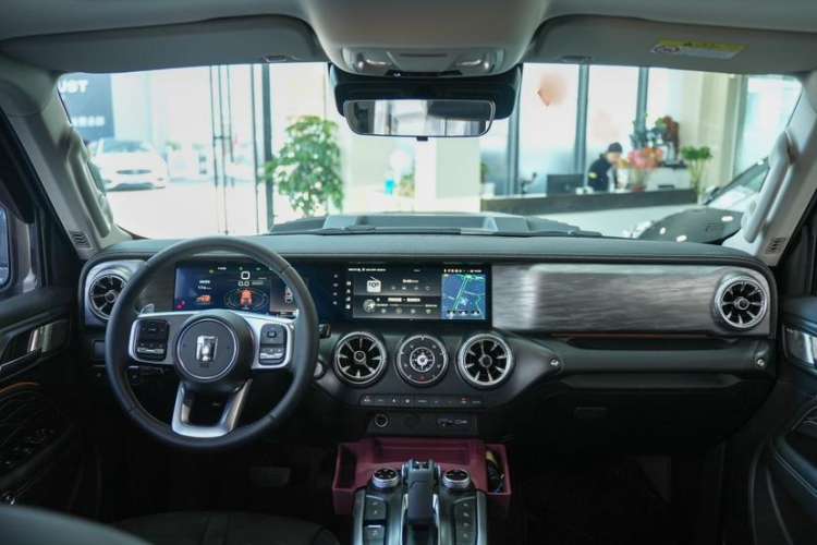Used Tank 300 2024 2.0T Conqueror Interior 1