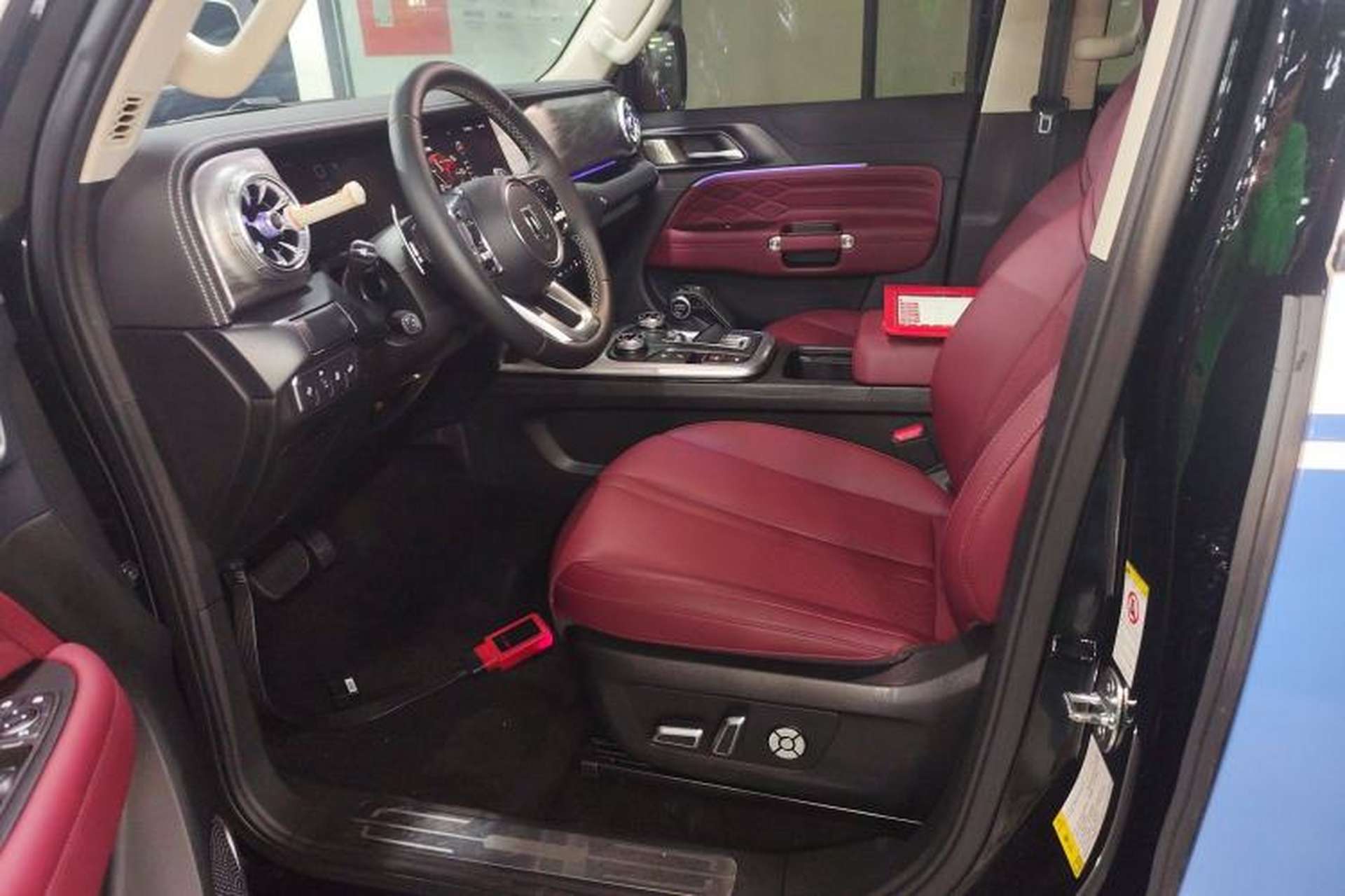 Used Tank 300 2024 2.0T Conqueror Left Front Seat