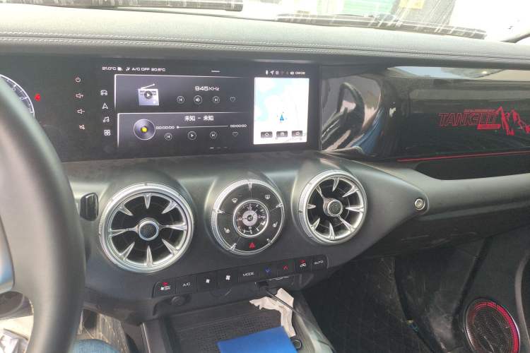 Used Tank 300 2024 2.0T Challenger Audio And AC Panel