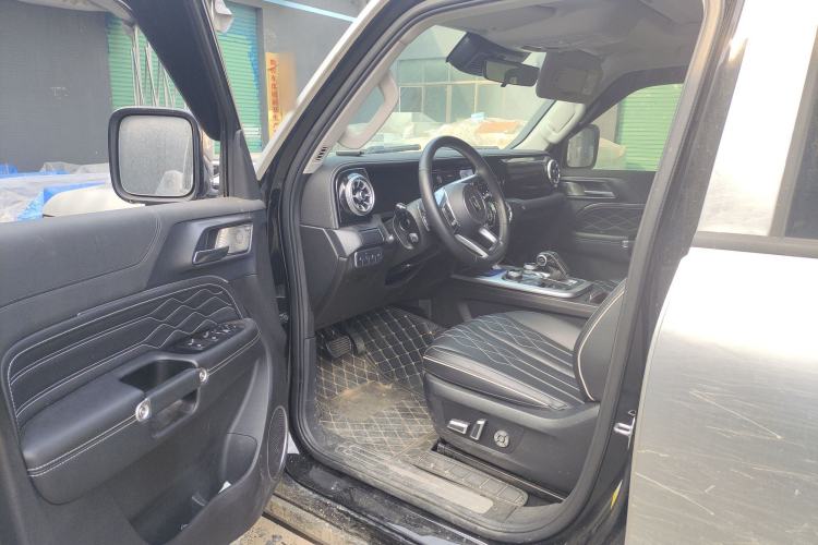 Used Tank 300 2024 2.0T Challenger Driver Seat