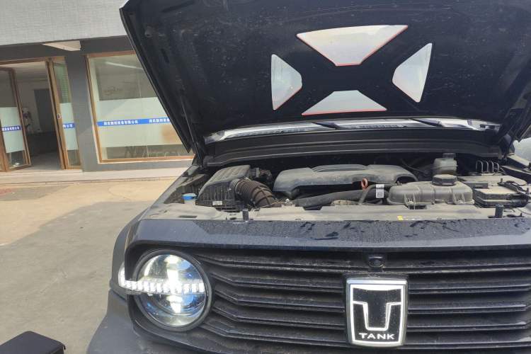 Used Tank 300 2024 2.0T Challenger Engine Bay Right