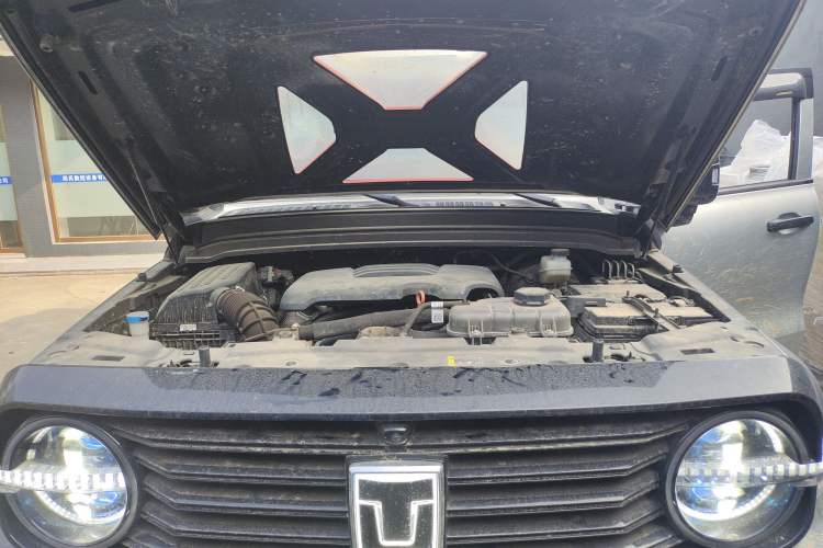 Used Tank 300 2024 2.0T Challenger Engine Bay
