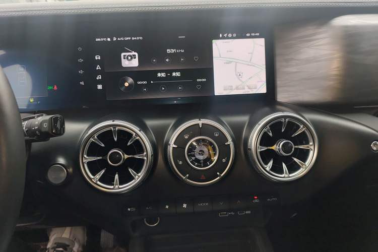 Used Tank 300 2024 2.0T Conqueror Audio And AC Panel