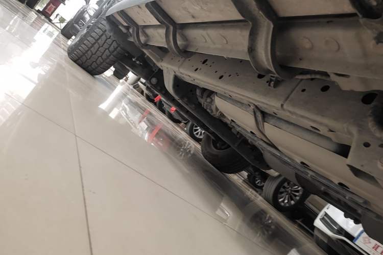 Used Tank 300 2024 2.0T Challenger Chassis Rear Left