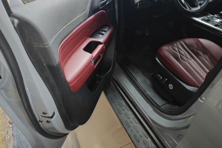 Used Tank 300 2024 2.0T Challenger Driver Seat