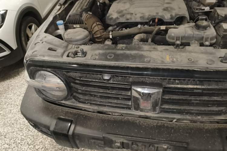 Used Tank 300 2024 2.0T Challenger Engine Bay Right