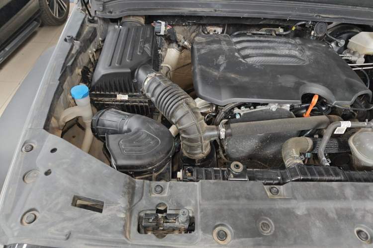 Used Tank 300 2024 2.0T Challenger Engine Bay Right