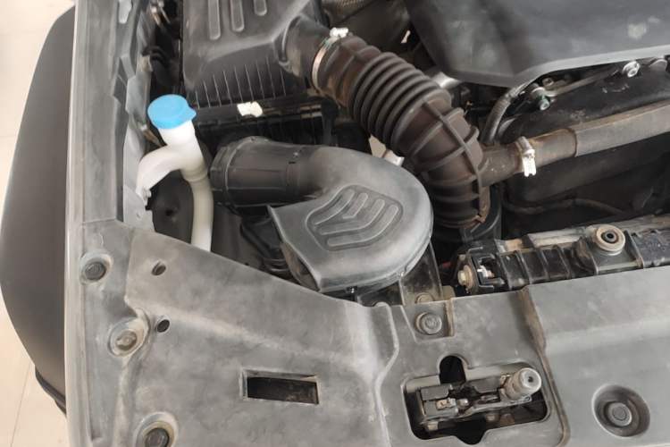 Used Tank 300 2024 2.0T Challenger Engine Bay Right