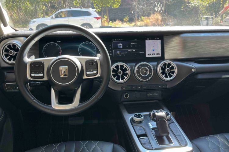 Used Tank 300 2024 2.0T Challenger Interior 10