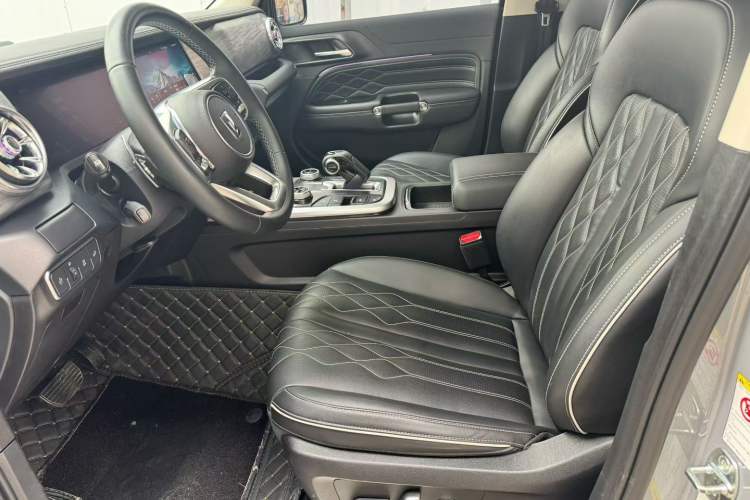 Used Tank 300 2024 2.0T Challenger Interior 2