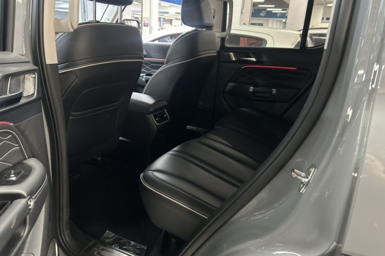 Used Tank 300 2024 2.0T Conqueror Interior 4