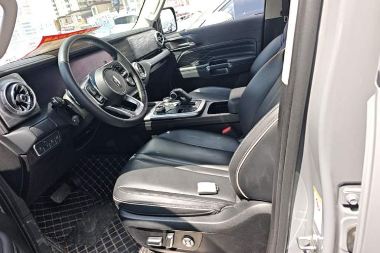 Used Tank 300 2024 2.0T Conqueror Left Front Seat
