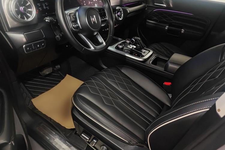 Used Tank 300 2024 2.0T Challenger Left Front Seat