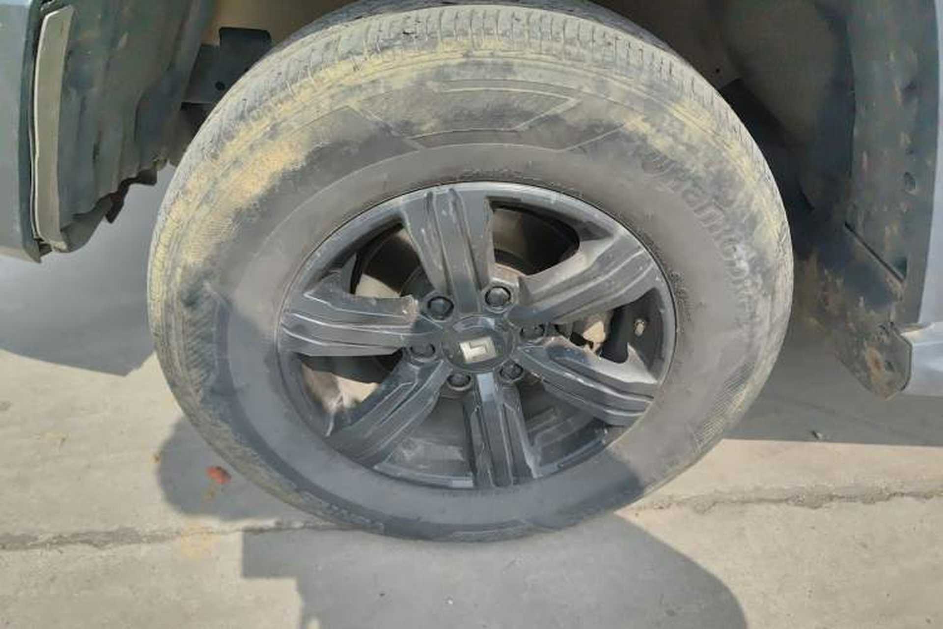 Used Tank 300 2024 2.0T Challenger Left Front Wheel Hub