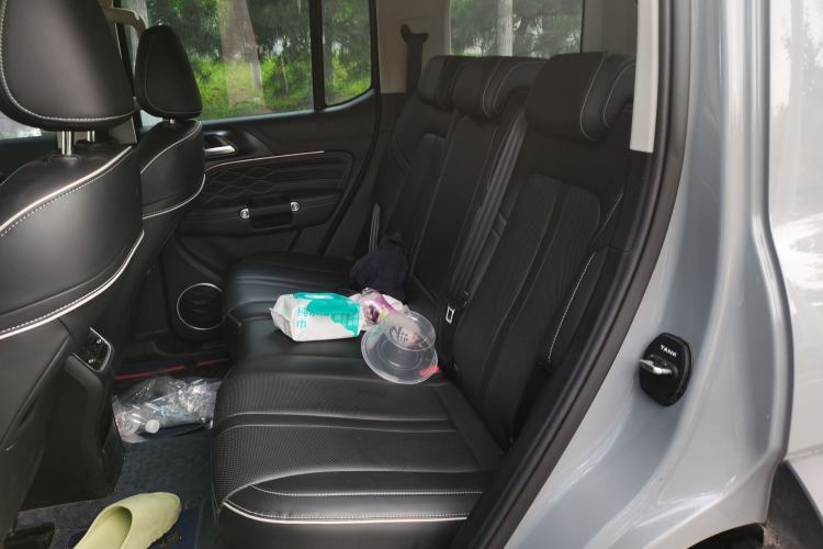 Used Tank 300 2024 2.0T Conqueror Left Rear Seat