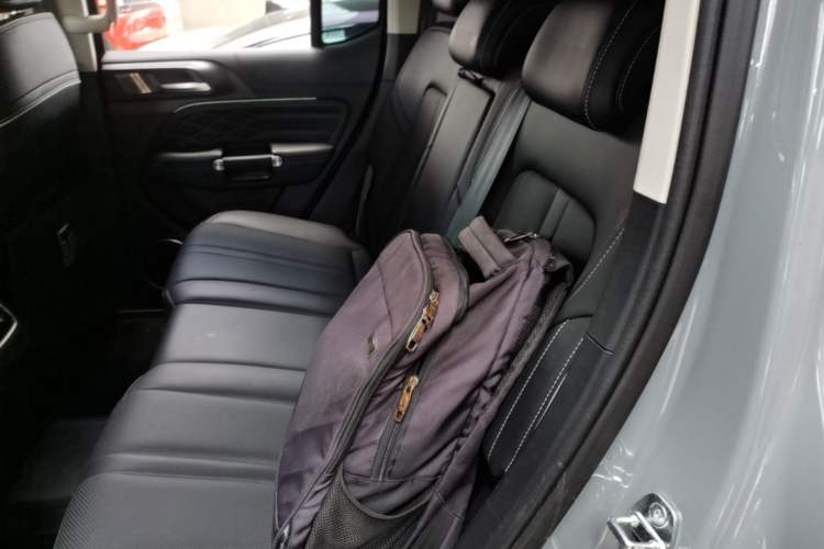 Used Tank 300 2024 2.0T Conqueror Left Rear Seat
